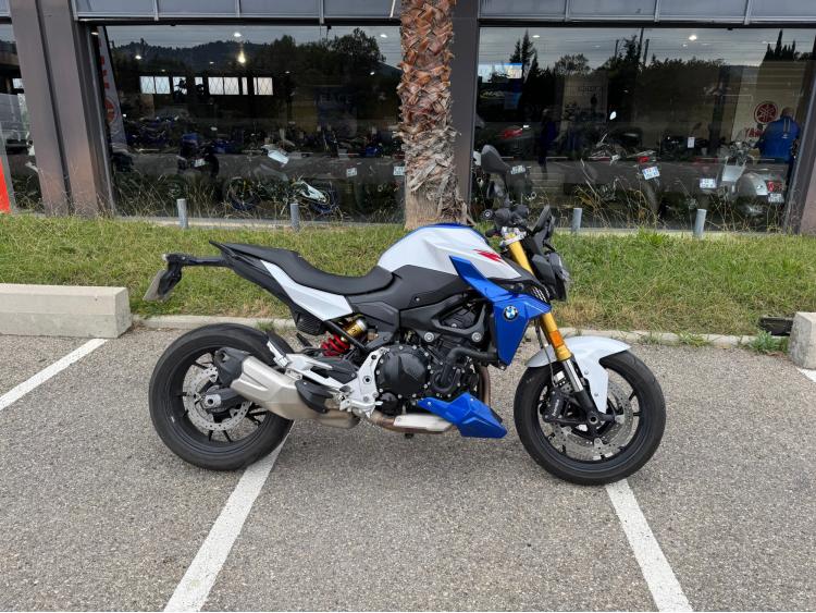 BMW F 900 R