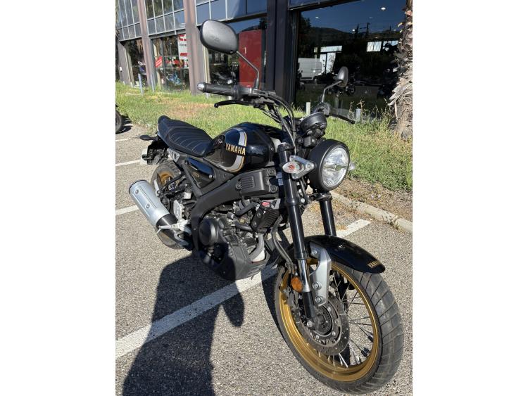 YAMAHA XSR 125 Legacy