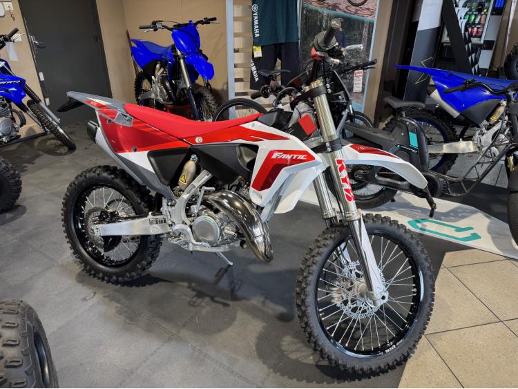 FANTIC xe 125