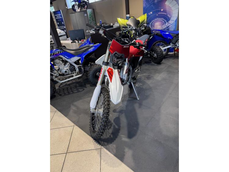 FANTIC xe 125